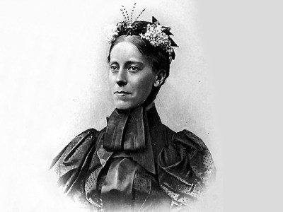 RKS Literature: Your One Chance When Being Charged by Elephants (Mary&nbsp;Kingsley)