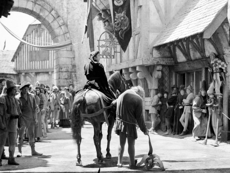 RKS French Literature: The Joyous Life of a Cardinal in 1482 Paris (Victor&nbsp;Hugo)